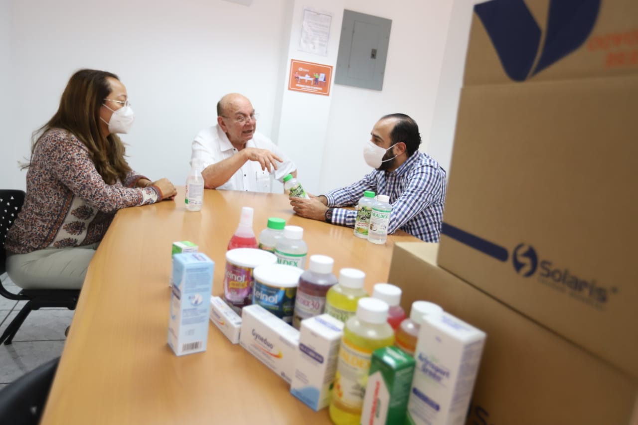 Comisionado Luis Rodríguez y laboratorios Solaris conversan sobre proyecciones y nuevas inversiones comisionado-luis-rodriguez-y-laboratorios-solaris-conversan-sobre-proyecciones-y-nuevas-inversiones